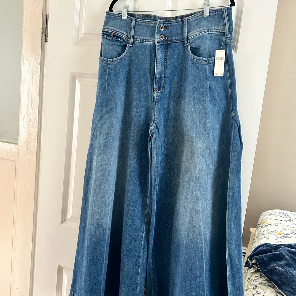 Women's Blue Denim Jeans